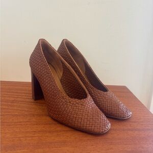 Rare Sézane Woven Leather Heels #bottegaveneta
